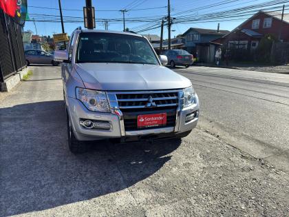MITSUBISHI MONTERO SPORT 4X4 DIESEL